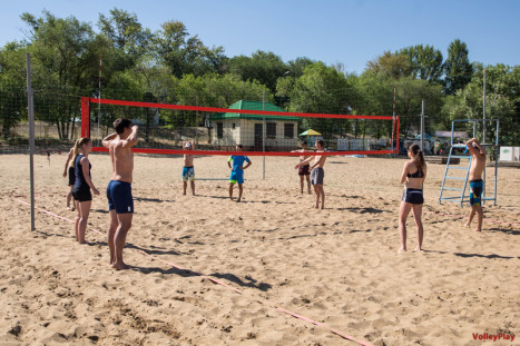 Лагерь пляжного волейбола
